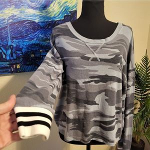Splendid CAMO SWEATSHIRT
